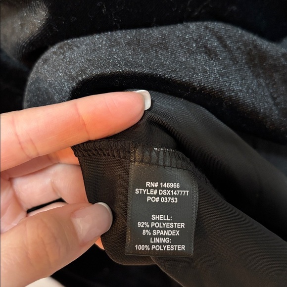 Elegant Black Velvet Mini Dress - Picture 4 of 5